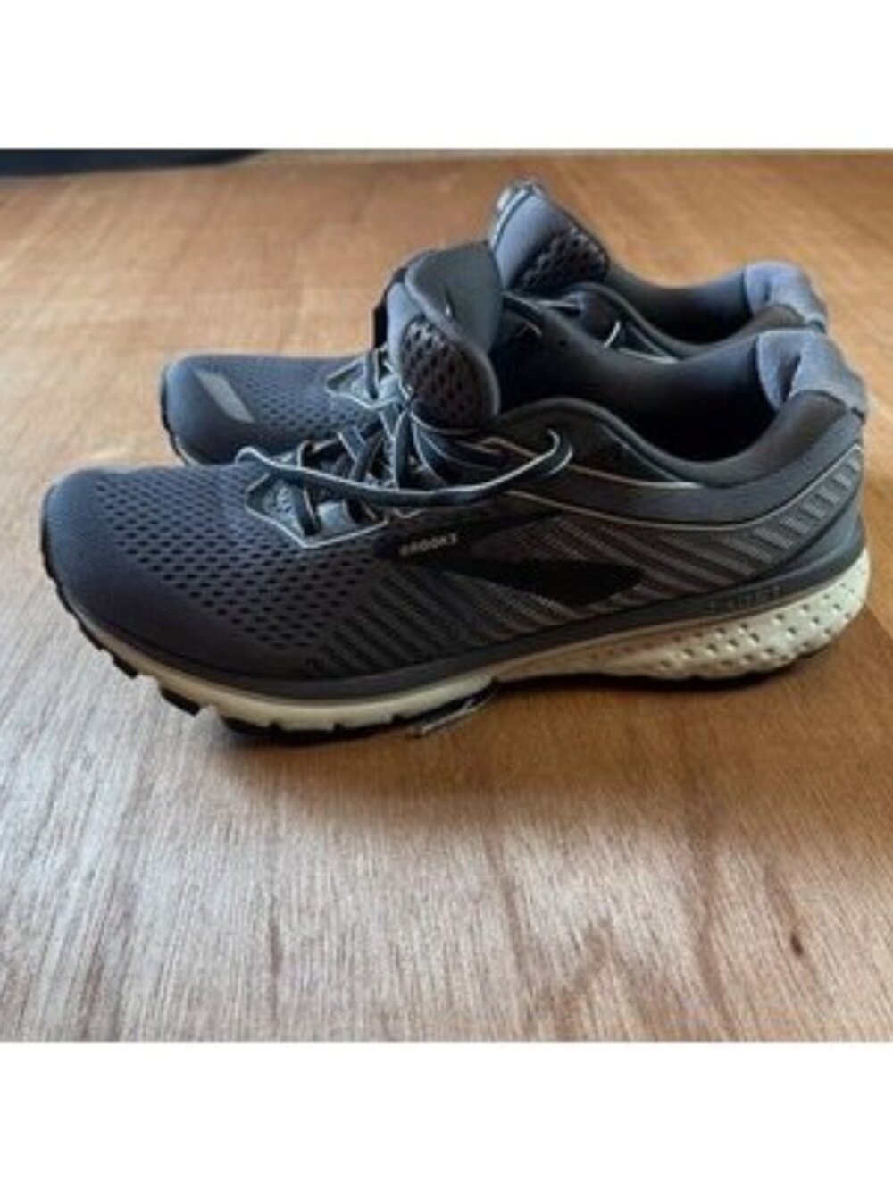 Brooks Ghost 12 Gray Running Shoes Men's 9.5